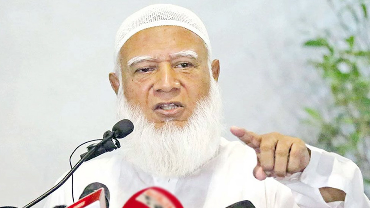 ‘রাজনৈতিক দলগুলোর সাথে আলোচনা করে আ. লীগকে নিষিদ্ধ করলে ভালো হতো’