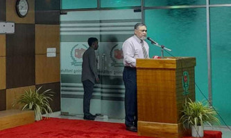 প্রবাসীদের ভোটের সুযোগ খুব সহজ নয় : সিইসি