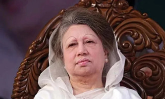 বেগম খালেদা জিয়া ৫ মে দেশে ফিরছেন