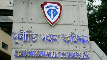 দুদকের সাবেক ৩ চেয়ারম্যান ও সচিবের বিরুদ্ধে মামলা