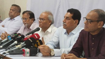 তারেক রহমানকে নিয়ে উপদেষ্টা খলিলুর রহমানের বক্তব্যে মানুষ বিস্মিত-হতবাক