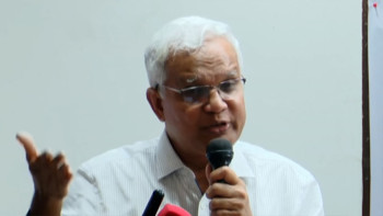 কয়েকজন উপদেষ্টা ড. ইউনূসকে বিতর্কিত করার চেষ্টা করছে: ডা. জাহিদ