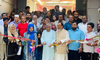 বনানী’তে জমকালো আয়োজনে হাই ফ্যাশন গ্যালারির নতুন শোরুমের উদ্বোধন
