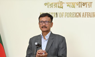 বিভিন্ন দেশে ভিসা বন্ধে আমাদের লোকজনই অনেকাংশে দায়ী: পররাষ্ট্র উপদেষ্টা