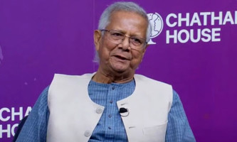 লন্ডনের চ্যাথাম হাউজে প্রধান উপদেষ্টা অধ্যাপক মুহাম্মদ ইউনূসের সাক্ষাৎকার