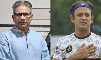 কারাগারে একসঙ্গে ফুটবল খেলেন ব্যারিস্টার সুমন ও সালাম মুর্শেদী