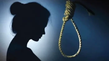 দুর্গাপুরে গলায় ফাঁস দিয়ে বৃদ্ধ মহিলার আত্মহত্যা