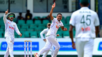 ভালো সেশন কাটালো টাইগার বোলাররা, দেড়শ ছাড়ালো শ্রীলঙ্কার লিড
