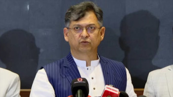 সব বিষয়ে ঐকমত্যে বাধ্য করা ঠিক হবে না: সালাহউদ্দিন আহমদ