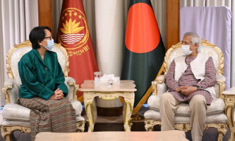ভুটানের নবনিযুক্ত রাষ্ট্রদূতের সঙ্গে প্রধান উপদেষ্টার সাক্ষাৎ
