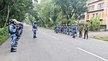 থমথমে অবস্থা গোপালগঞ্জে, চলছে কারফিউ