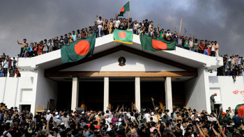 জুলাই অভ্যুত্থানের সময় করা ১২ মামলার চার্জশিট