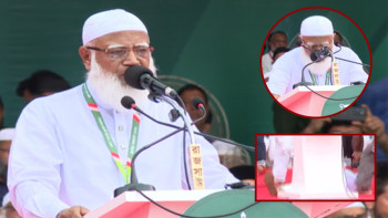 বক্তব্য দেয়ার সময় অসুস্থ হয়ে পড়ে গেলেন জামায়াত আমির